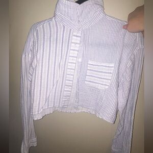 Cropped button up